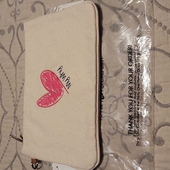 thirty-one Accessories - Super Cute My Why Make Up Bag by Thirty-One